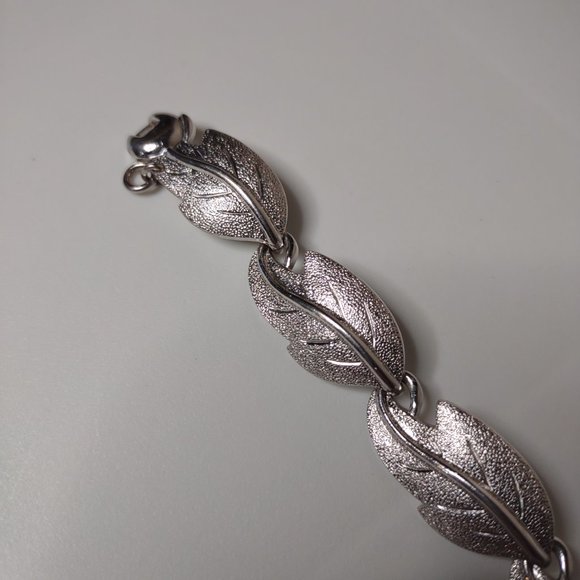 Silver Tone Monet Leaf Bracelet - Picture 6 of 11